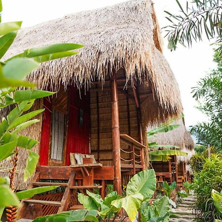 Sten Lodge ลาบวนบาโจ ภายนอก รูปภาพ