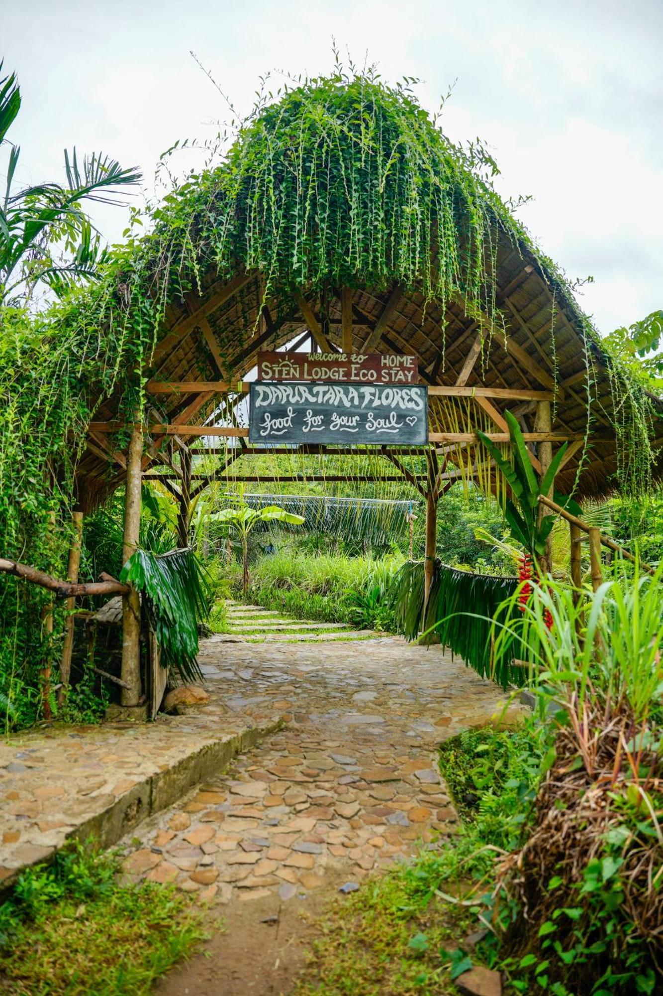 Sten Lodge ลาบวนบาโจ ภายนอก รูปภาพ