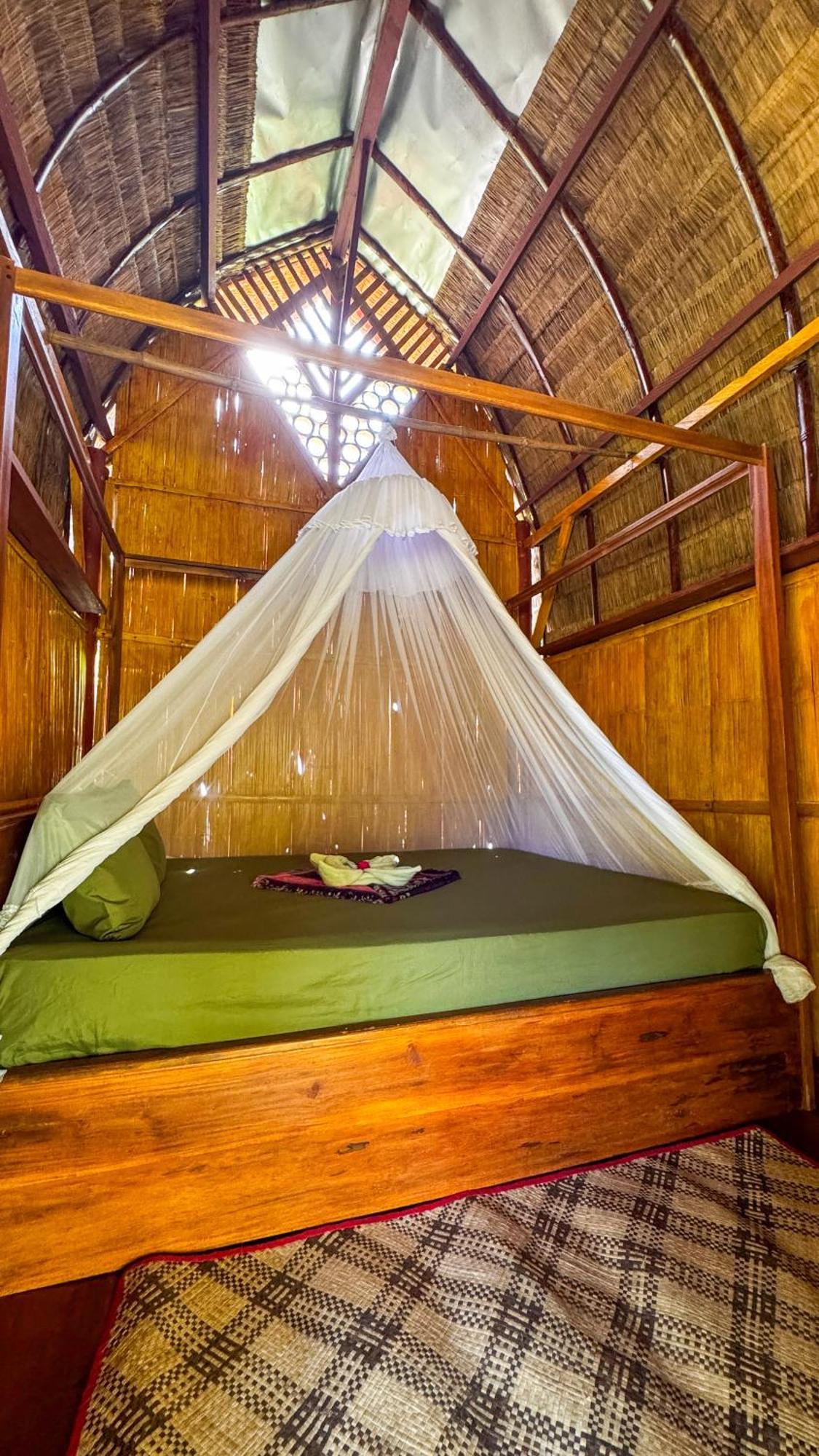 Sten Lodge ลาบวนบาโจ ภายนอก รูปภาพ